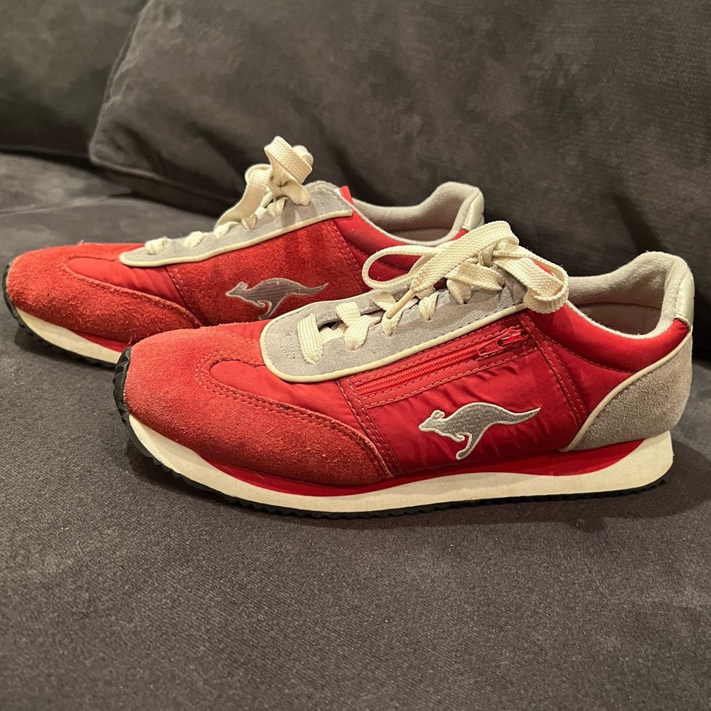 Vintage- KangaROOS Lotus UW- Zipper Pocket- W10- Red Grey